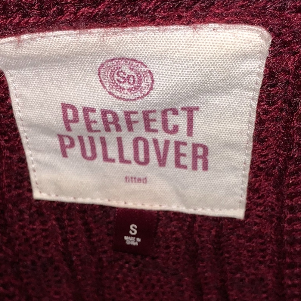 sweater - Picture 2 of 3